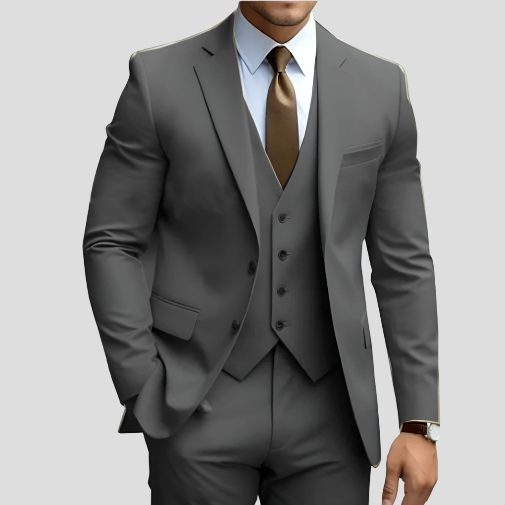 Elegant men's suit, 3 pieces, beige, slim fit