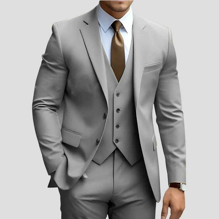 Elegant men's suit, 3 pieces, beige, slim fit