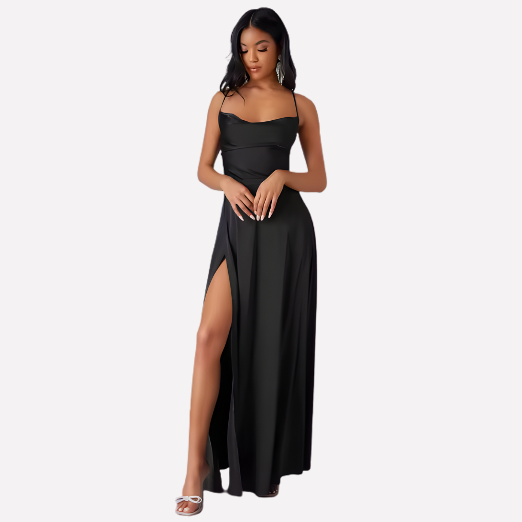 Abito da donna con scollo all'americana