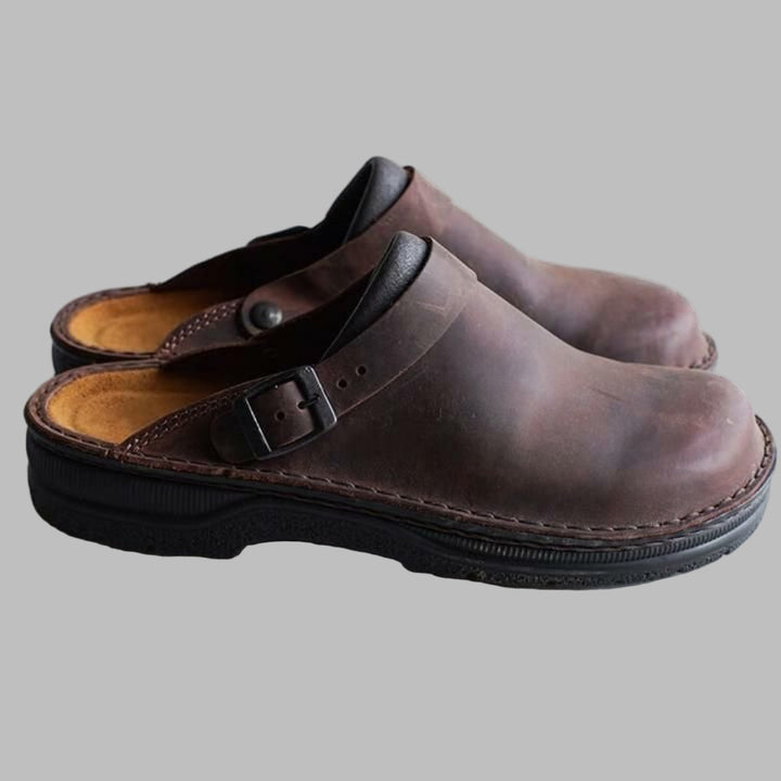 Men's slip-on clogs