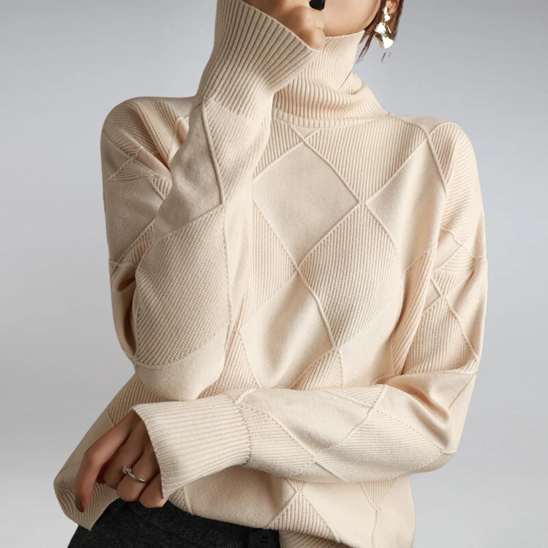 Maglione dolcevita da donna: maglia morbida al tatto con fascino classico