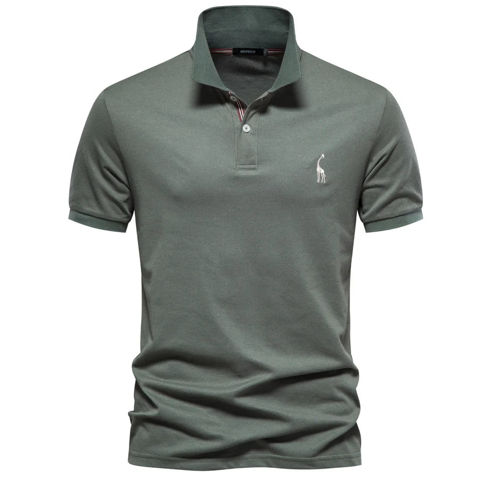 Polo classica da uomo con ricamo: stile intramontabile con dettagli raffinati