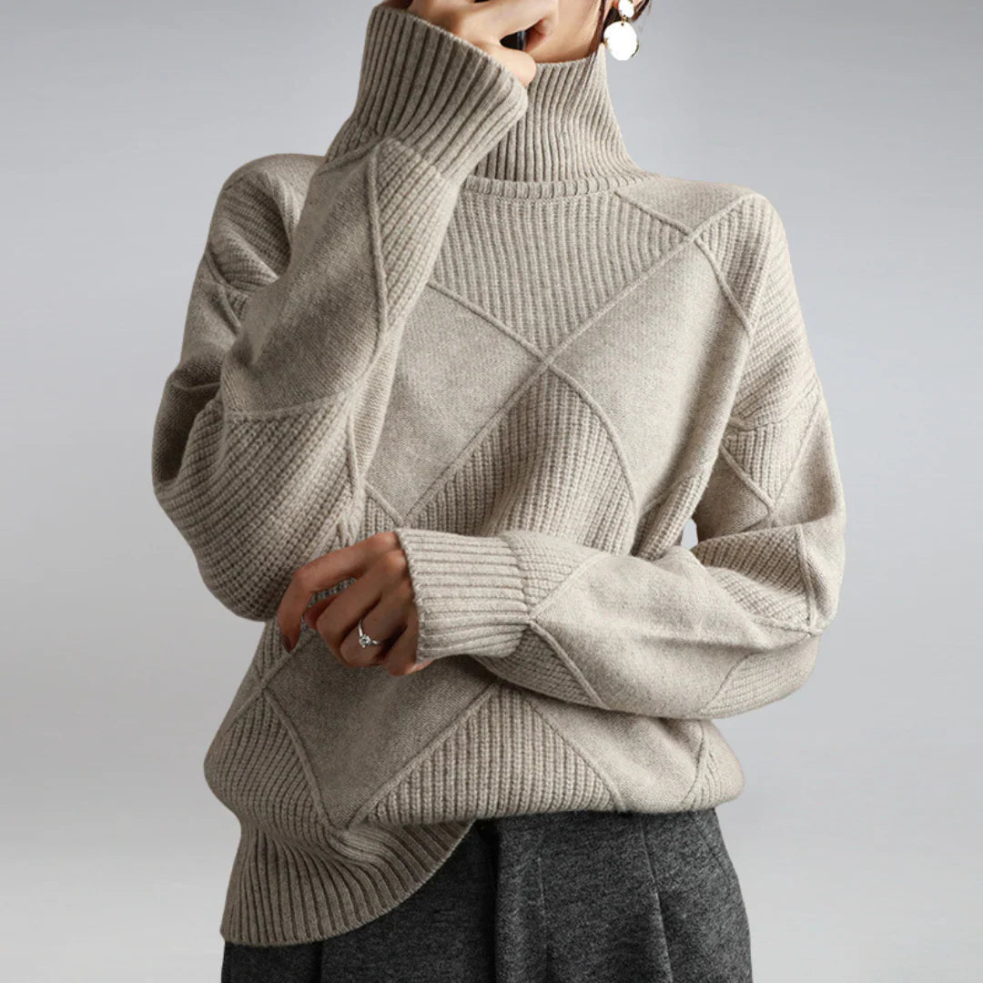 Maglione dolcevita da donna: maglia morbida al tatto con fascino classico