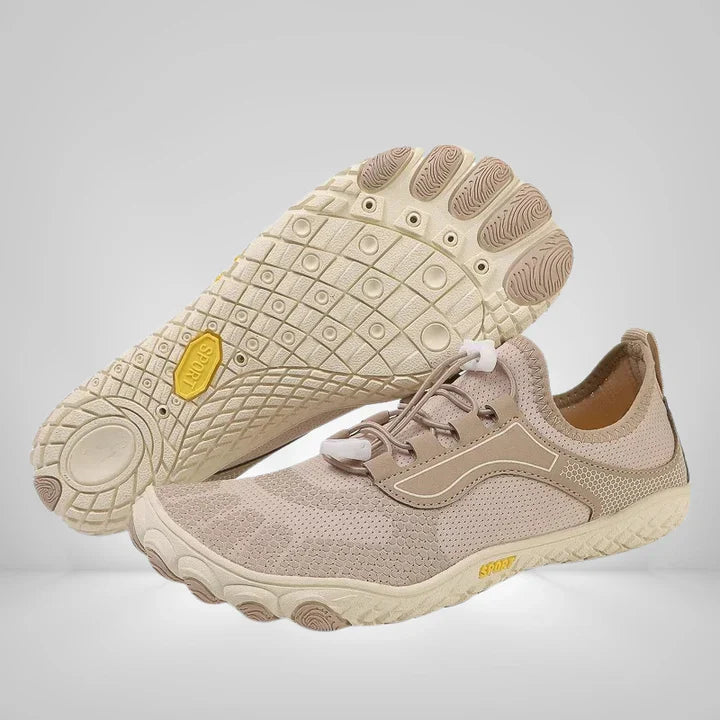 Breathable water shoes