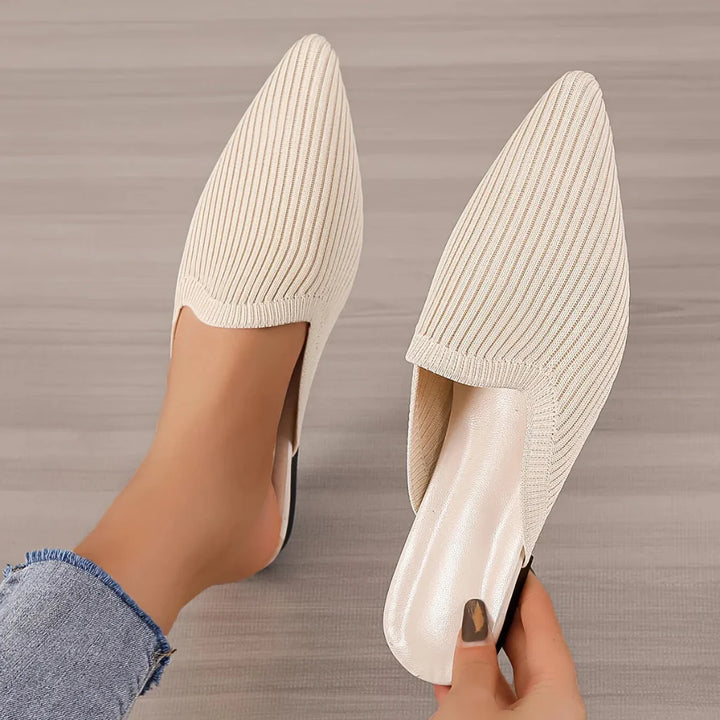 Flat knitted slip-on shoes for women