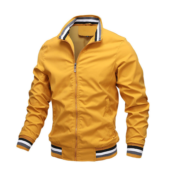 Giacca Estiva da Uomo Maico: Comfort e Stile per Ogni Occasione