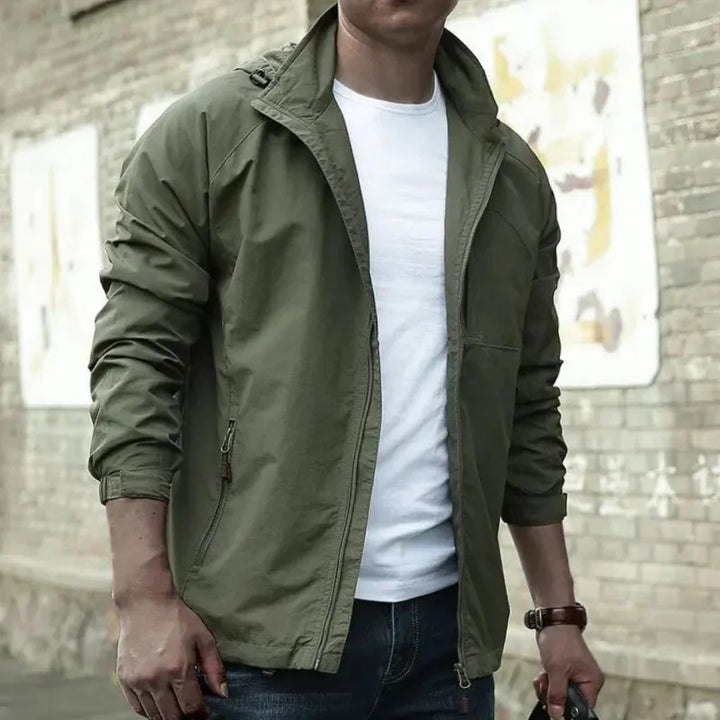 Lightweight men's in-between jacket