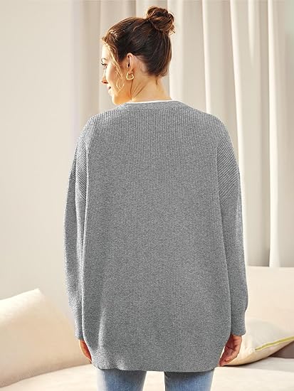 Cardigan oversize con escote en V
