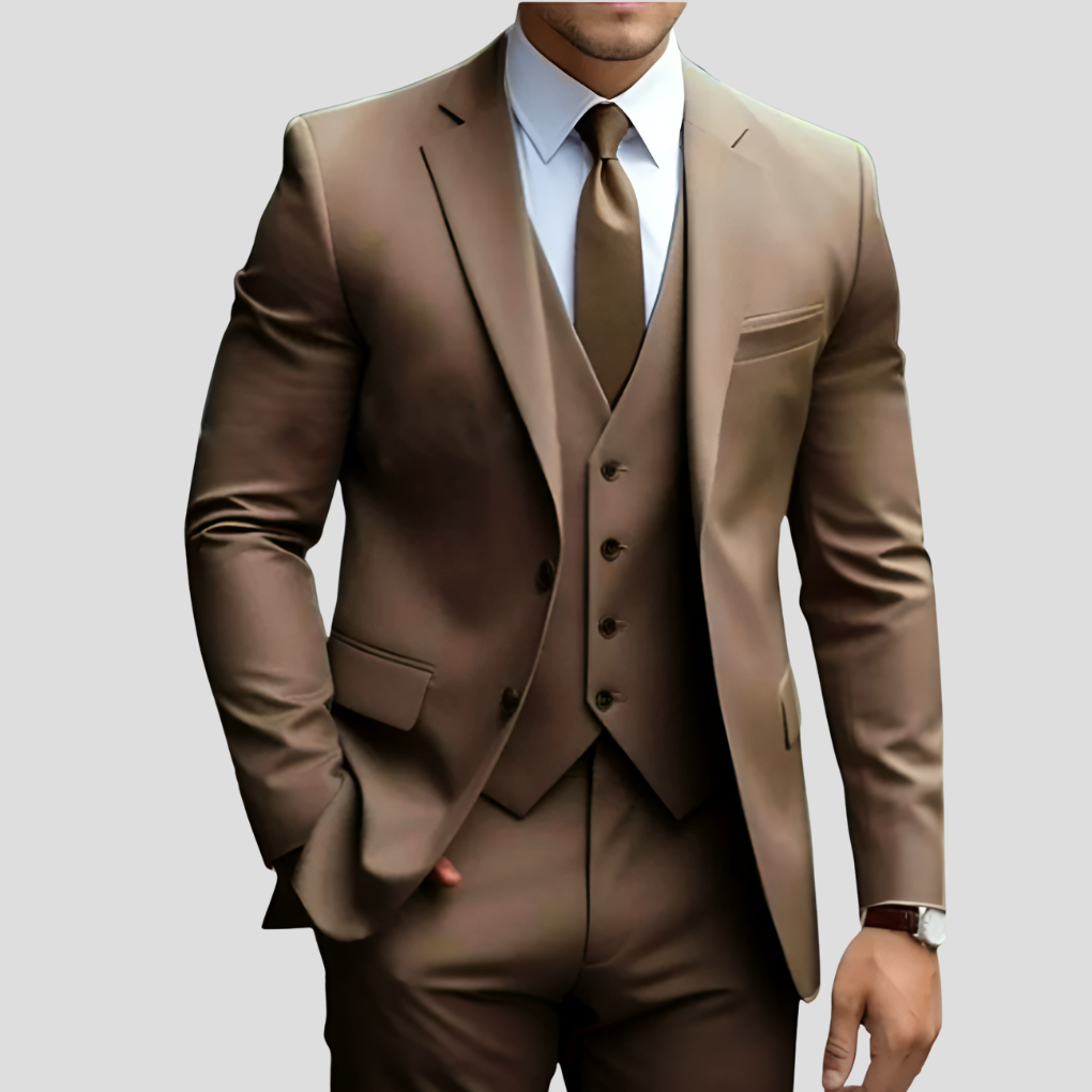 Elegant men's suit, 3 pieces, beige, slim fit
