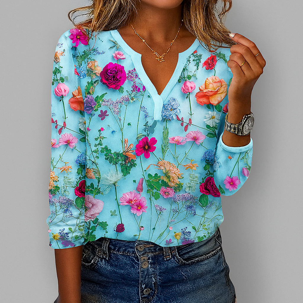 Casual blouse with floral print