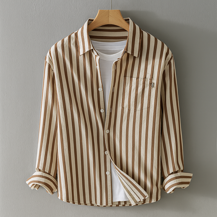 Casual long-sleeved style with chest pocket