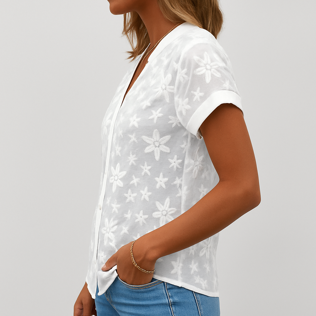 Short-sleeved blouse with floral pattern for women
