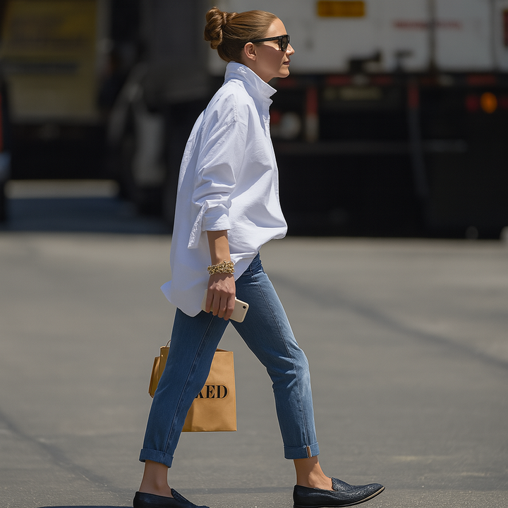 Elegant blouse for women