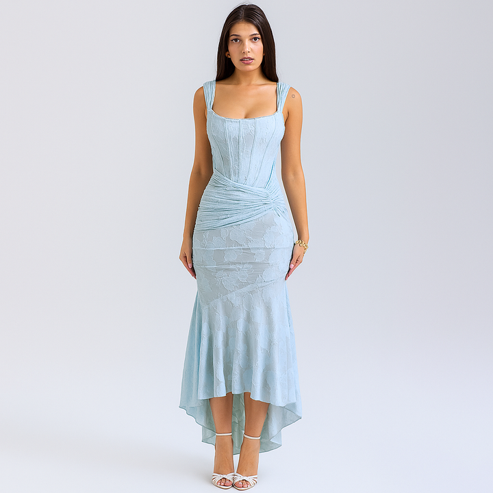 Vestido de noche de sirena en satén con cintura fruncida