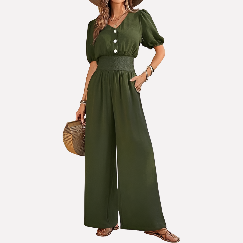 Women's outfit consisting of 2 pieces: blouse and trousers