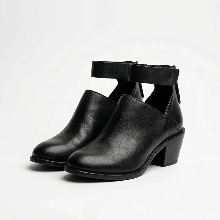 Comforvia - Scarpa con cinturino alla caviglia e tacco a blocco