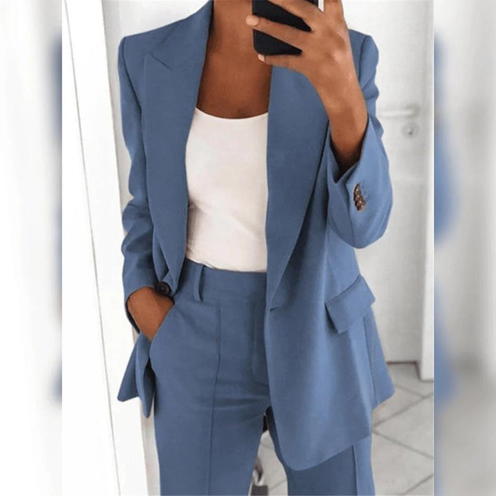 Elegante completo da donna composto da 2 pezzi