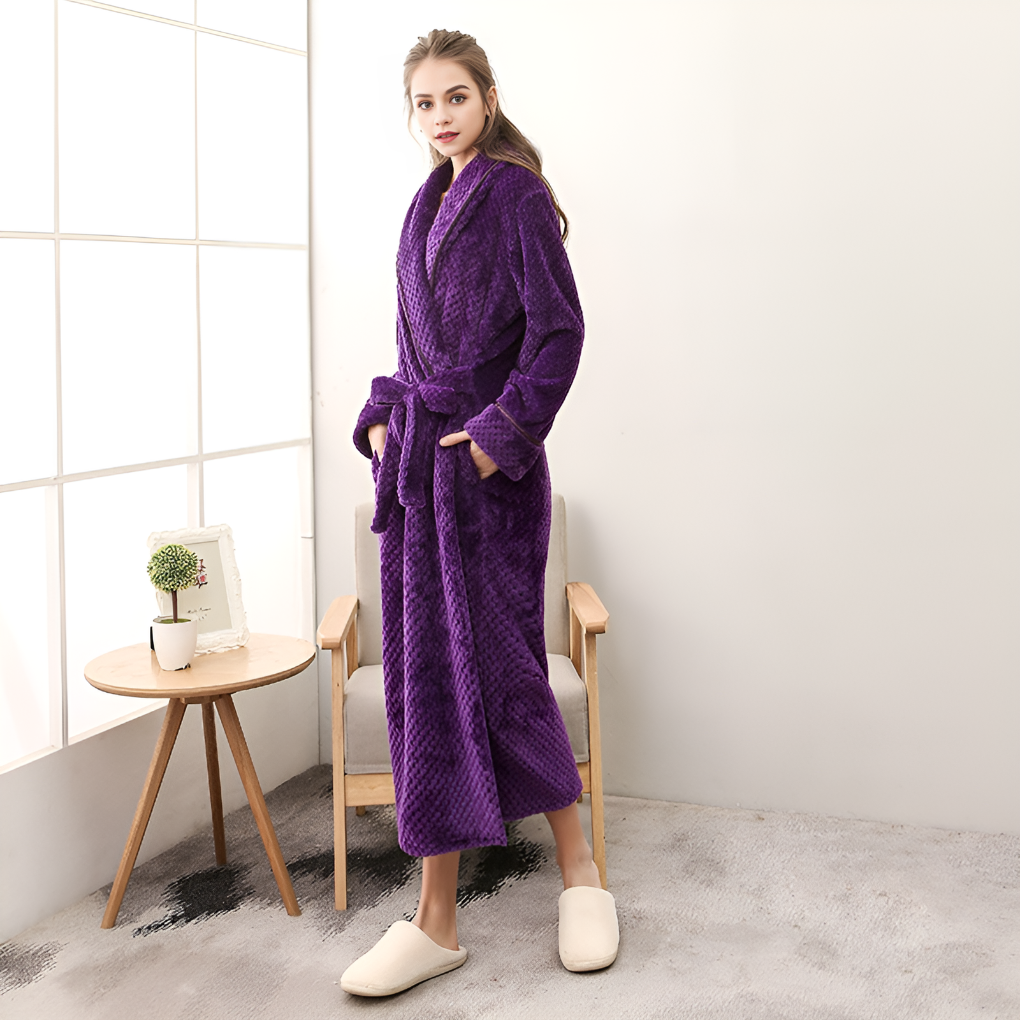 Accappatoio in Peluche con Cappuccio da Donna