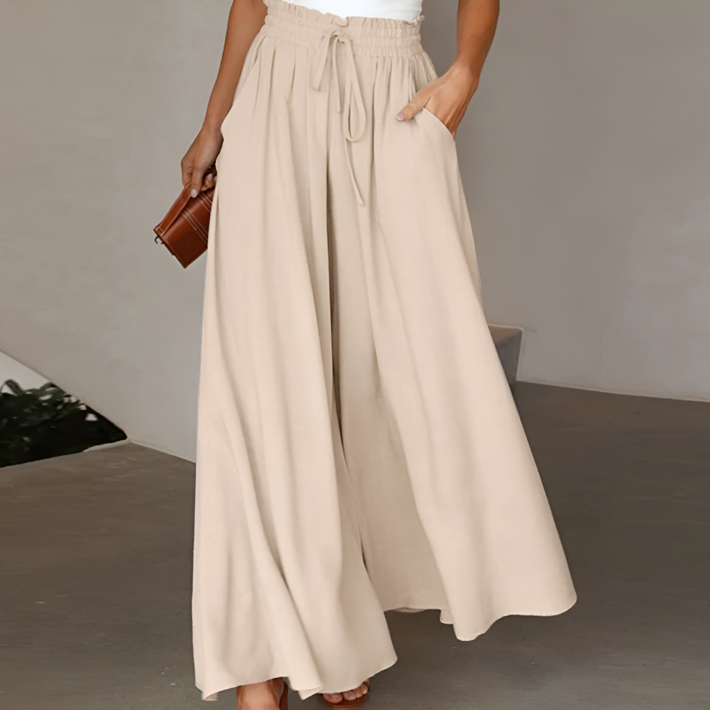 Casual summer skirt with pants and elastic waistband