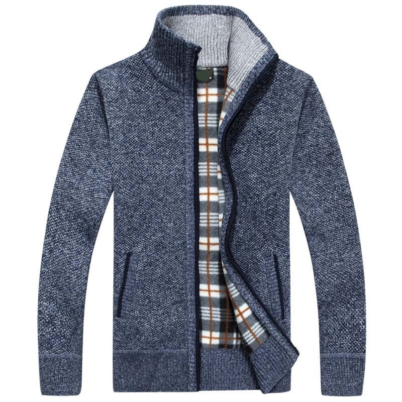 Knitted Men’s Sweater with Zipper for Warmth and Style