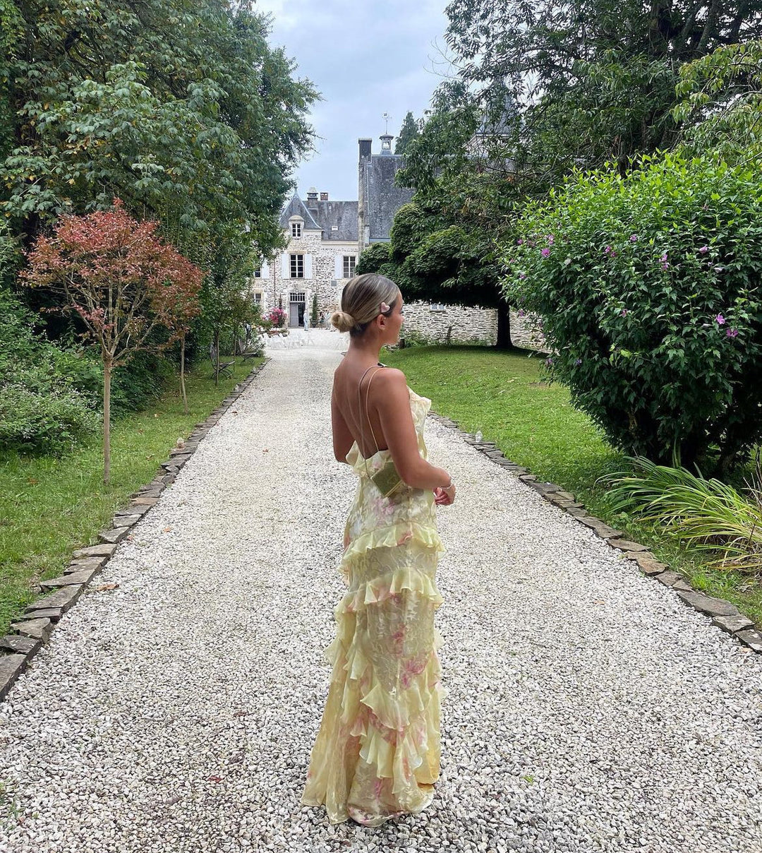 Long dress with ruffles for women