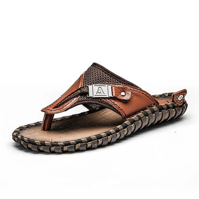 Fashionable men's leather thong sandals
