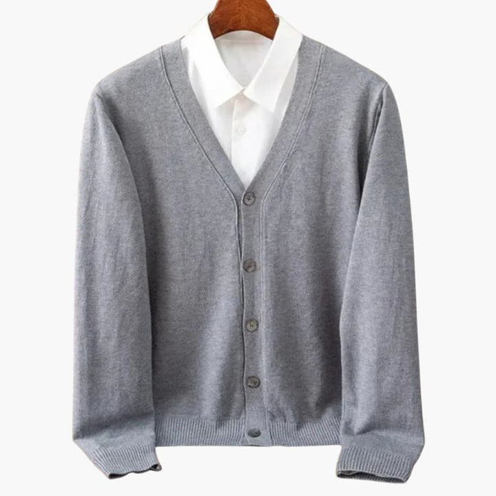 Cardigan da uomo con scollo a V e chiusura a bottoni – Strato classico in maglia
