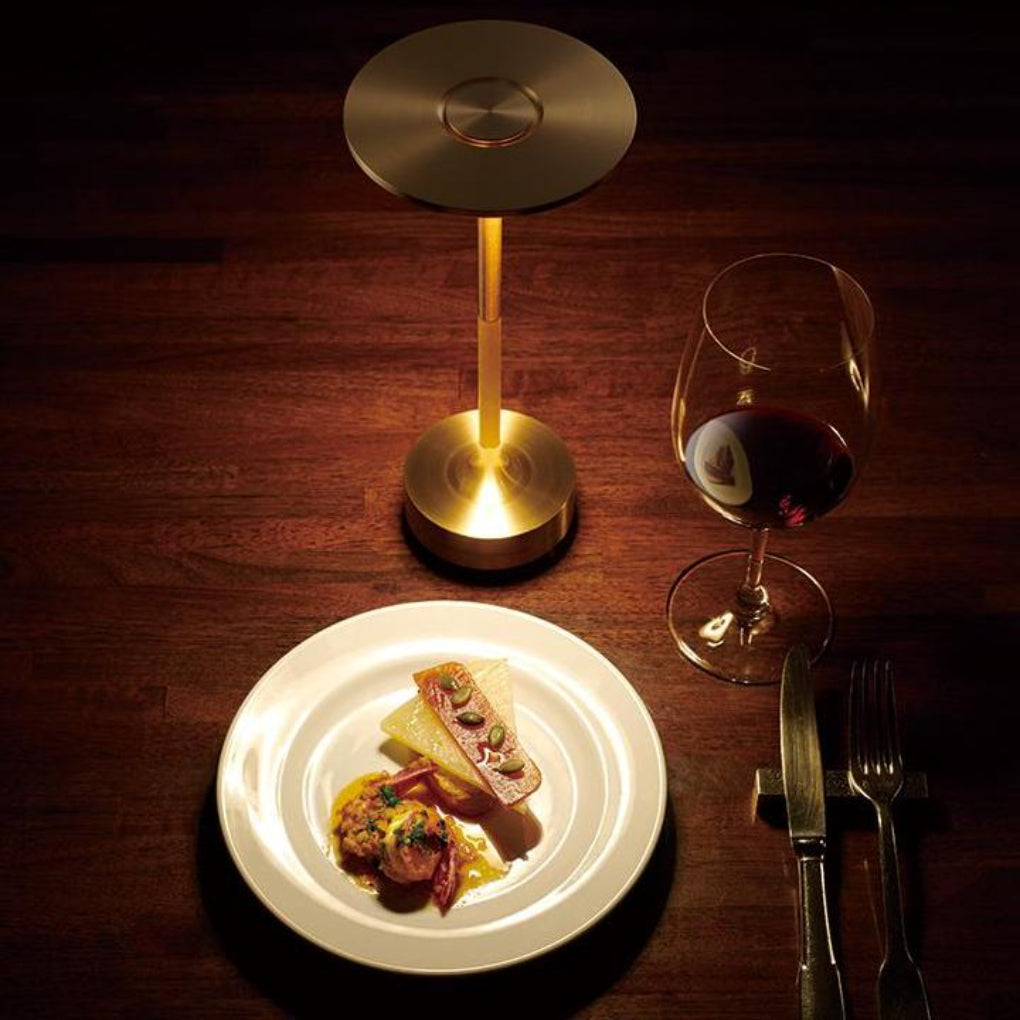 Lámpara de mesa portátil sin cables