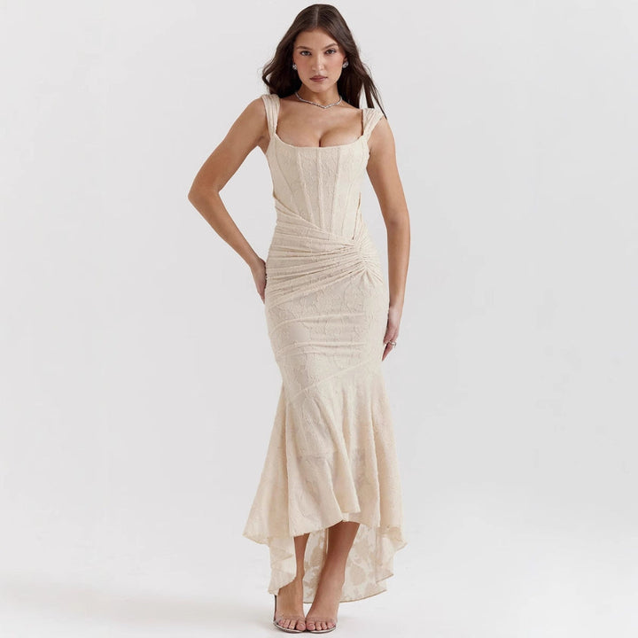 Vestido de noche de sirena en satén con cintura fruncida
