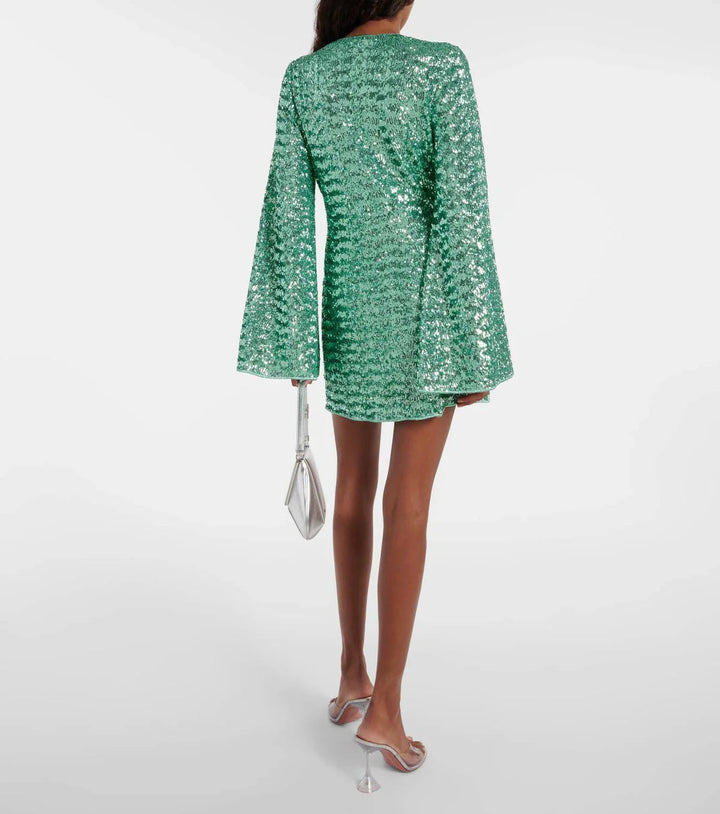 Vestido de noche glamour con escote en V y lentejuelas