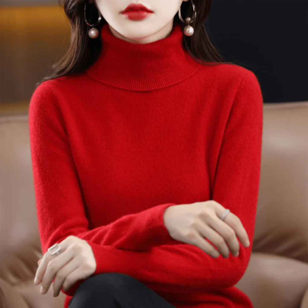 Fine-knit turtleneck sweater for women
