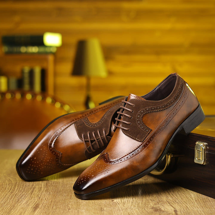 Elegantes zapatos de hombre de cuero de trabajo