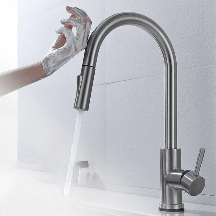 Kitchen faucet without touch with motion sensor