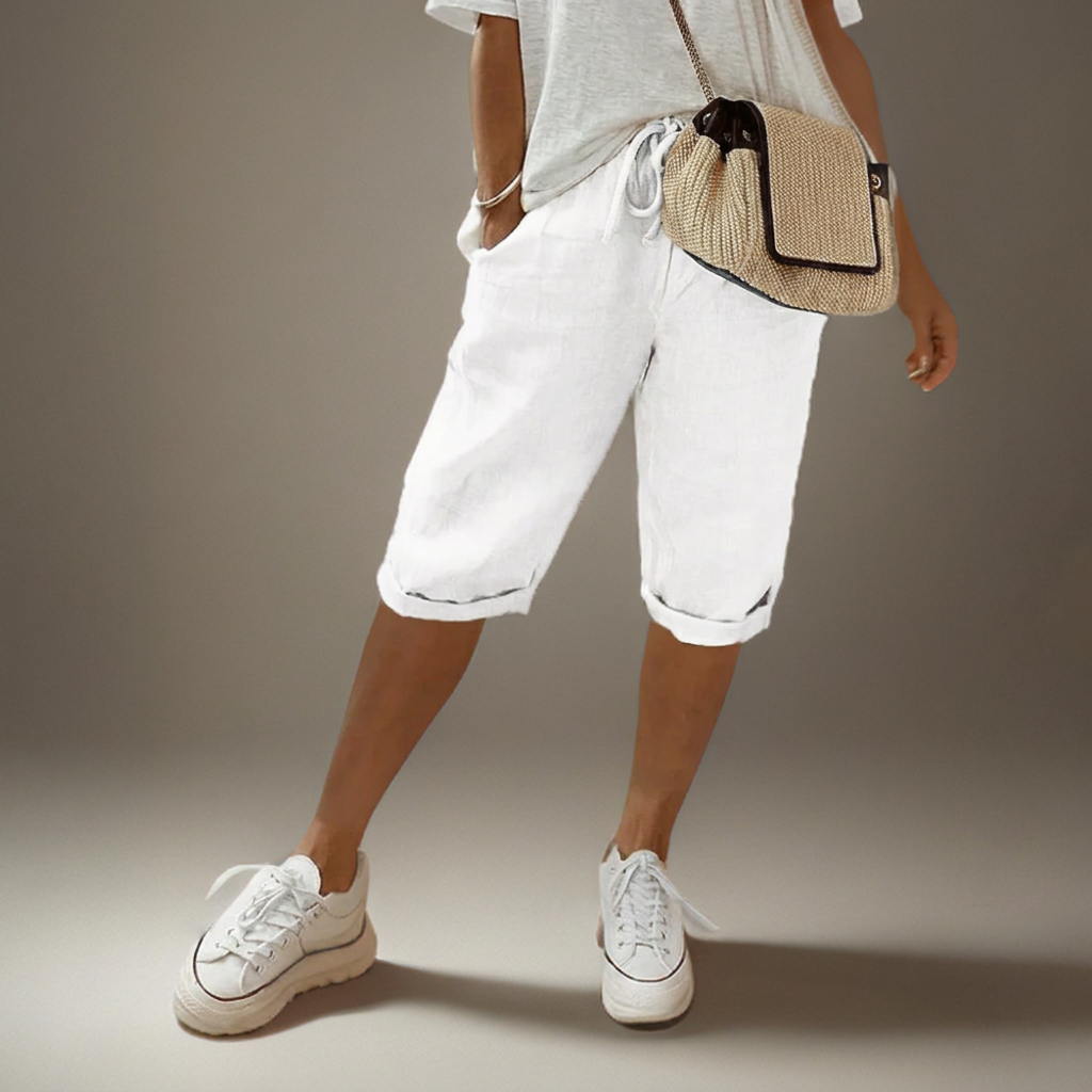 Pantaloni corti liberi con cordino