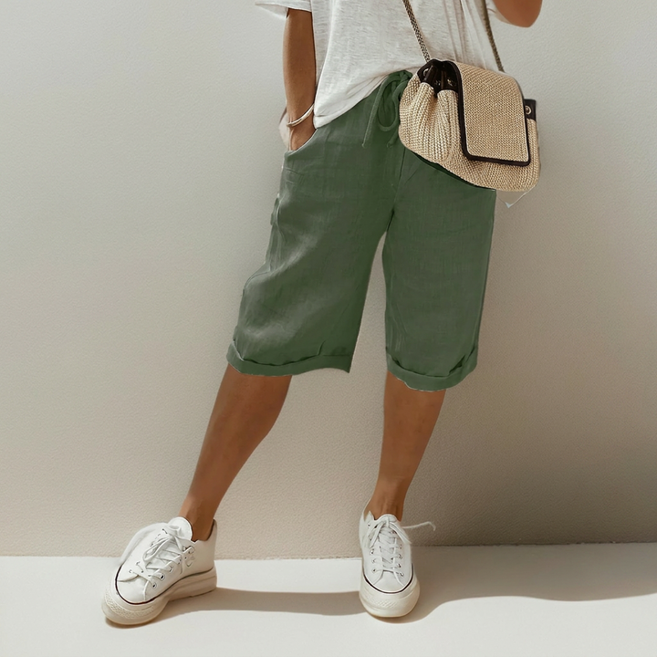 Pantaloni corti liberi con cordino