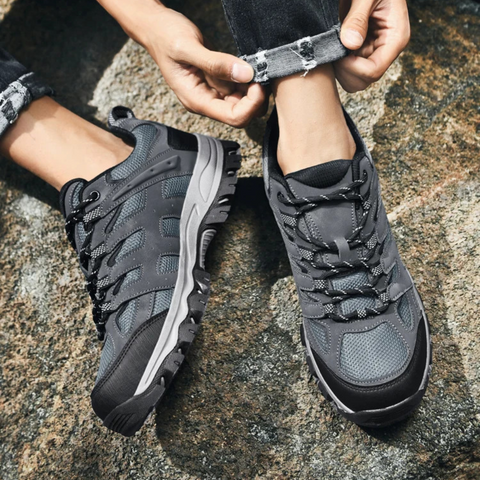 Hiking shoes for men