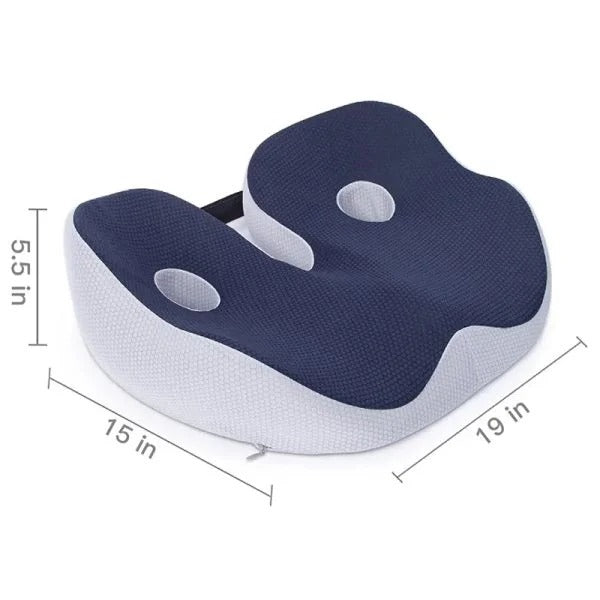 Adjustable seat cushion in memory foam with relief for the sit bones