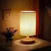 Lampada da comodino moderna in legno