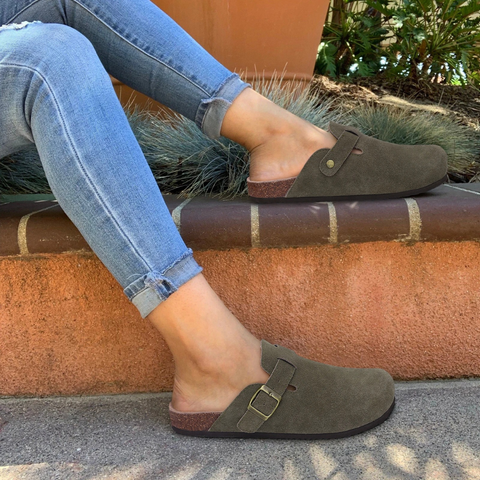 Pantofole da donna progettate per garantire l’equilibrio