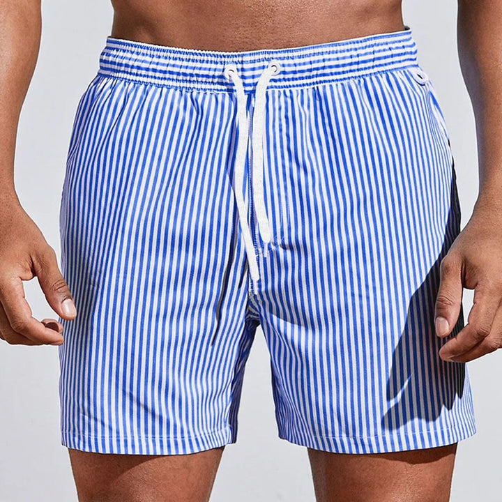Fashionable men's shorts